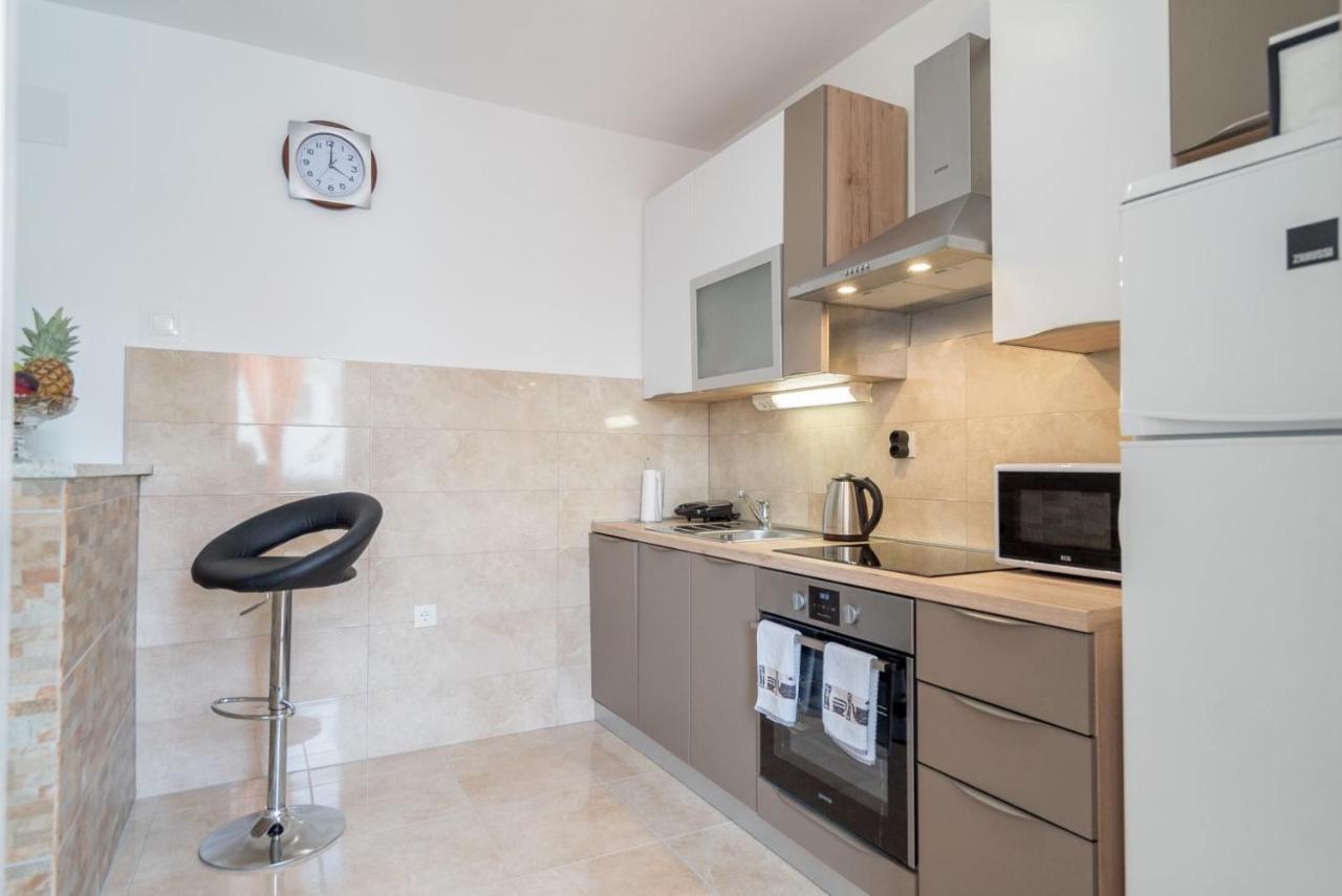 Apartment Anteo Free Parking Spalato Esterno foto