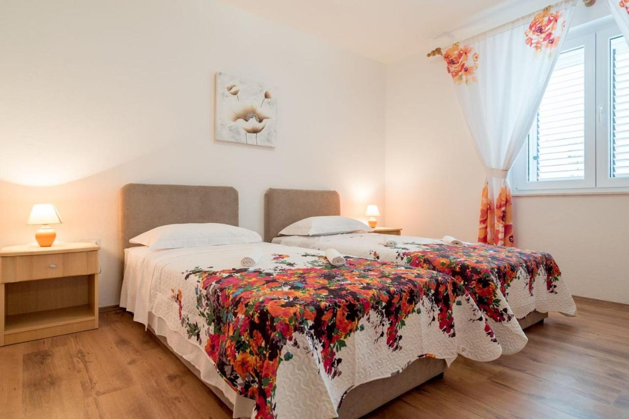Apartment Anteo Free Parking Spalato Esterno foto