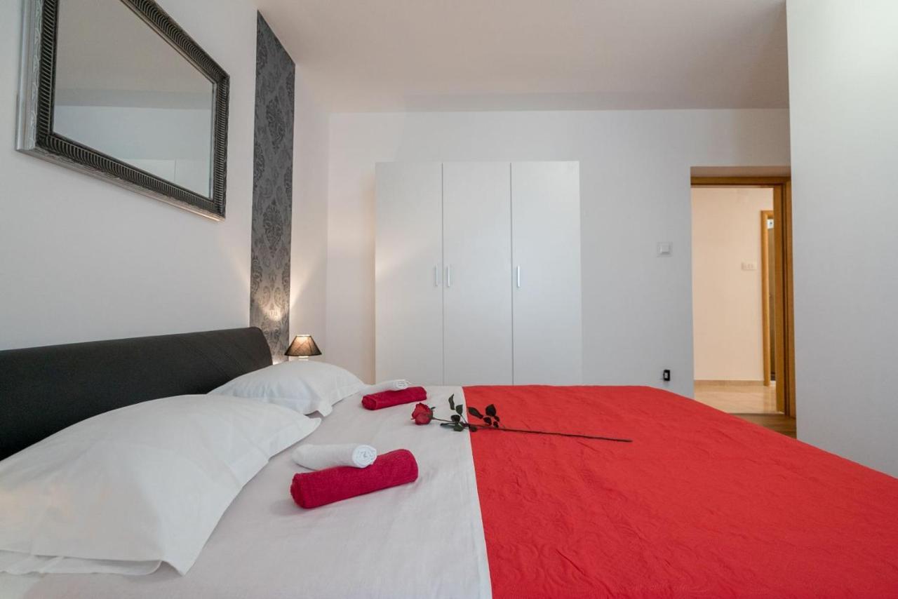 Apartment Anteo Free Parking Spalato Esterno foto